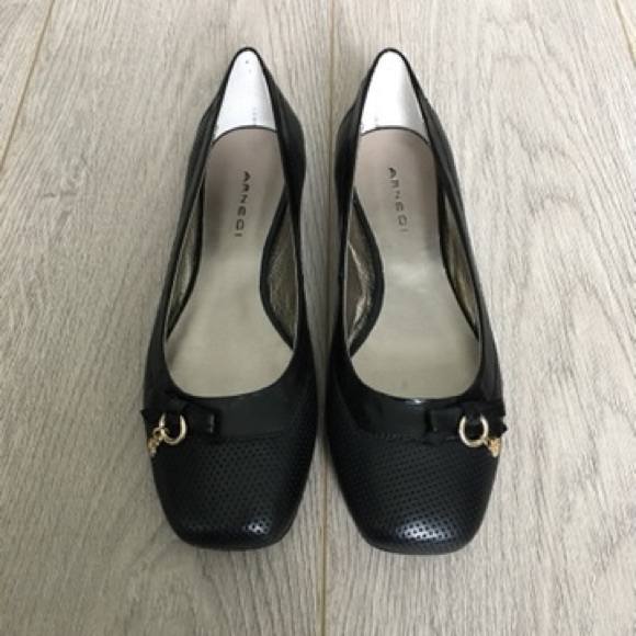 👠Women’s Flat NWOT - Picture 2 of 3